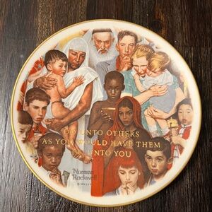 Gorham Fine China Plate with Gold Accents